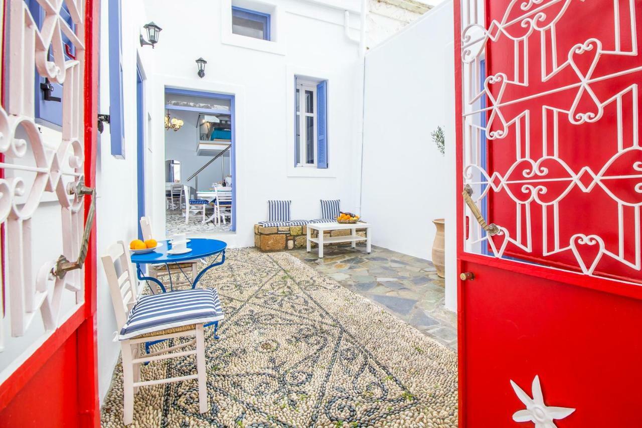 The Red Door In Koskinou Koskinou  المظهر الخارجي الصورة