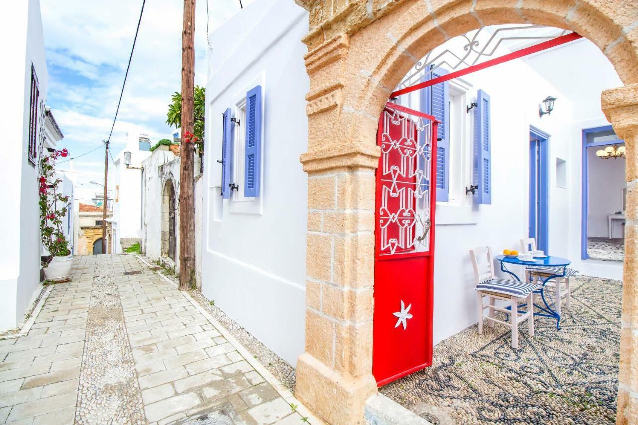 The Red Door In Koskinou Koskinou  المظهر الخارجي الصورة