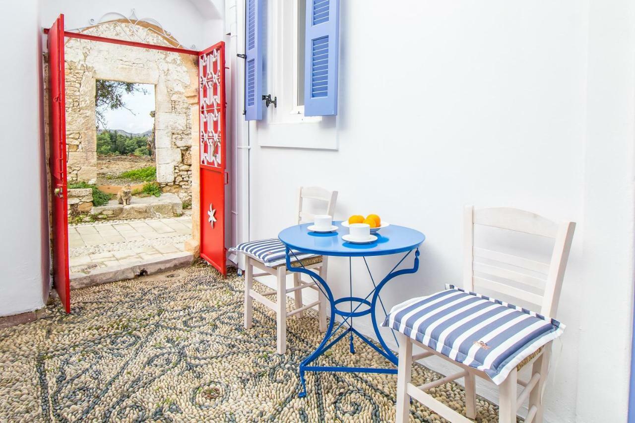 The Red Door In Koskinou Koskinou  المظهر الخارجي الصورة